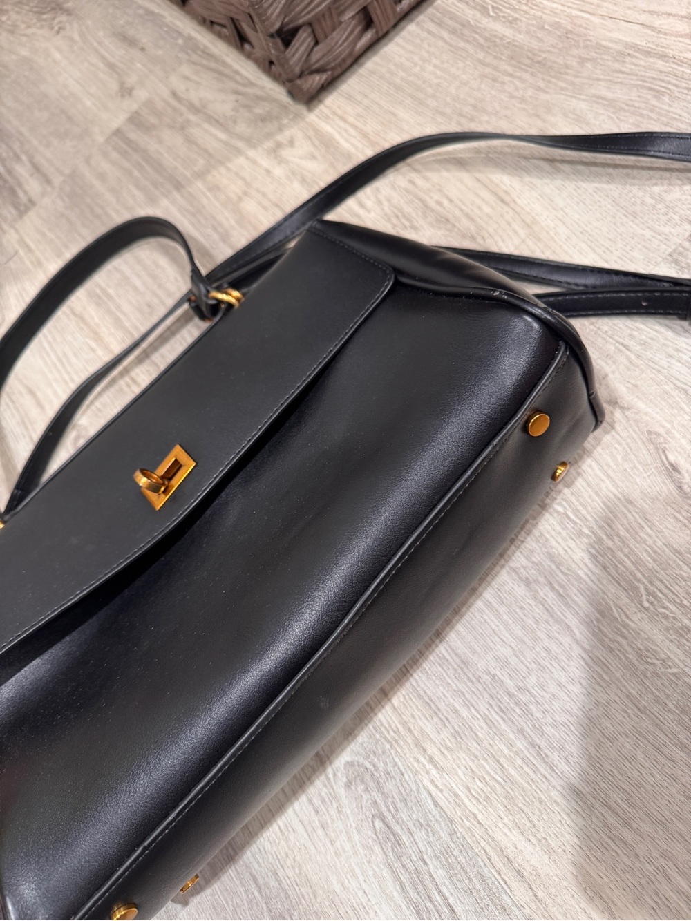 Black Faux Leather Shoulder Bag Gold Hardware Small - Picture 3 of 8